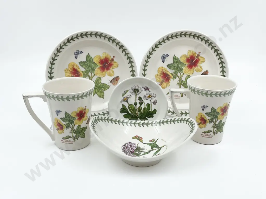 Five Pieces of Assorted Port Meirion Image 1++