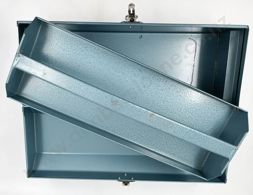 NZ Swallow Sheet Steel Vintage Tool Box Image 1++