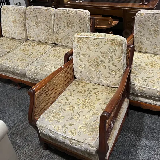 Mahogany And Wycombe Three Piece Lounge Suite