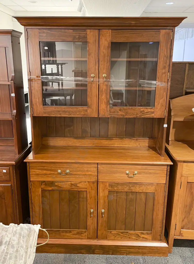 Modern Sideboard With Glazed Door Cabinet Top Image 1++