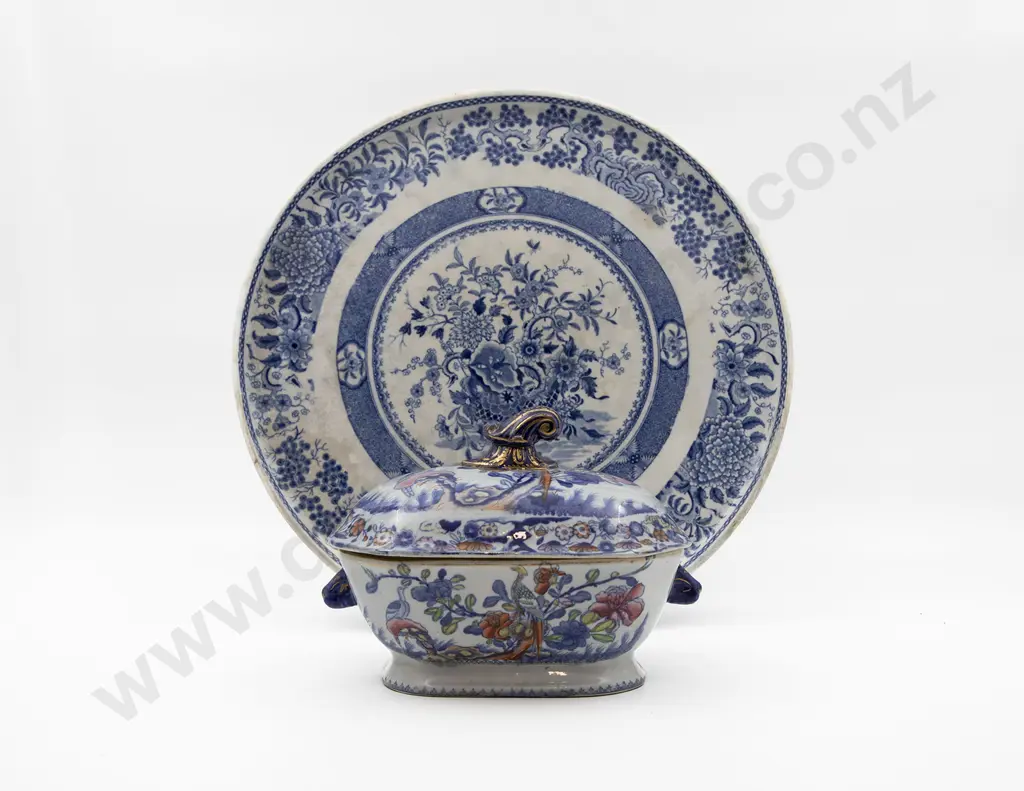 Mid C19th Masons Lidded Tureen Image 1++