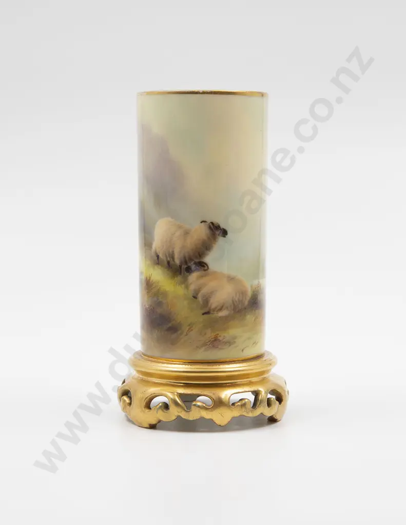 Royal Worcester Vase Image 1++