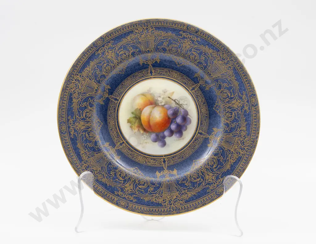 Royal Worcester Plate Image 1++