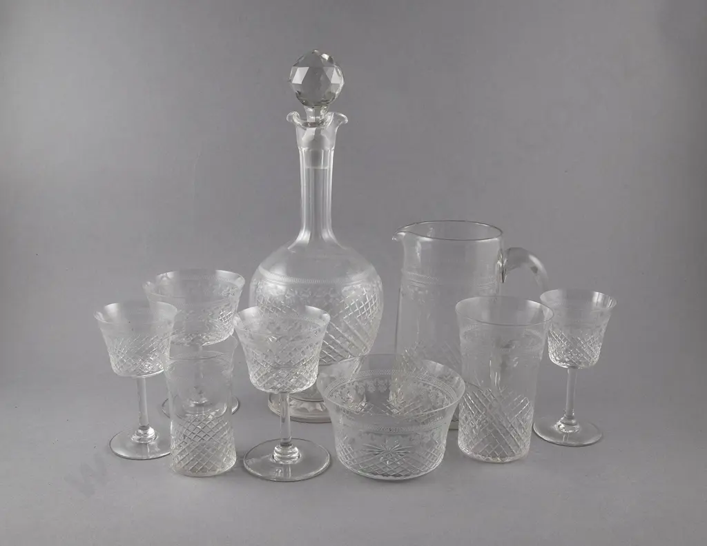 Edwardian Glass Suite in the Lady Hamilton pattern Image 1++