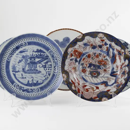 3 Late C18th & Early C19th Chinese Export Ware B & W Plates