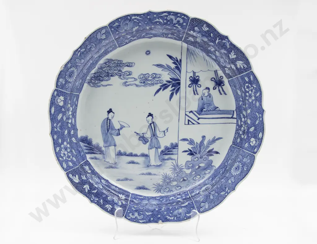 Large Late C19th Chinese Blue & White Bowl Image 1++