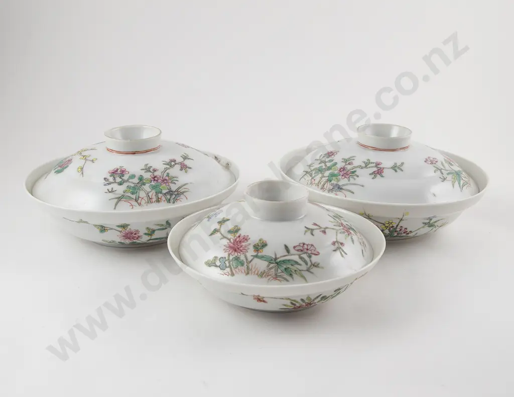 Set Of 3 Chinese Famille Rose Food Bowls & Covers Image 1++