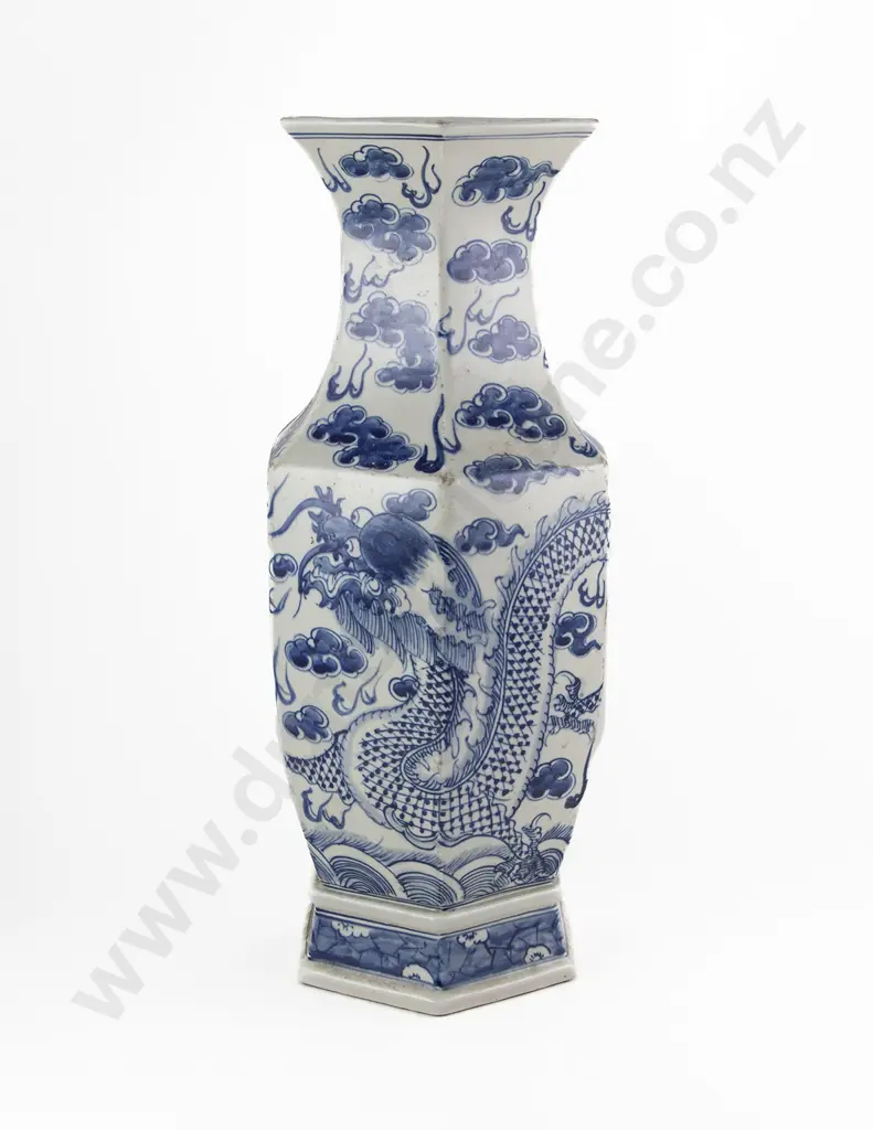 Early C20th Large Chinese Blue & White Hexagonal Vase Image 1++