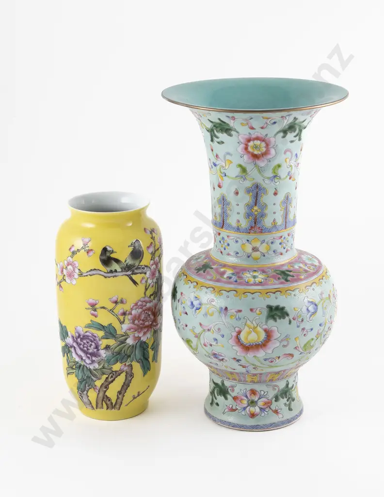 Modern Chinese Famille Rose Vase Image 1++