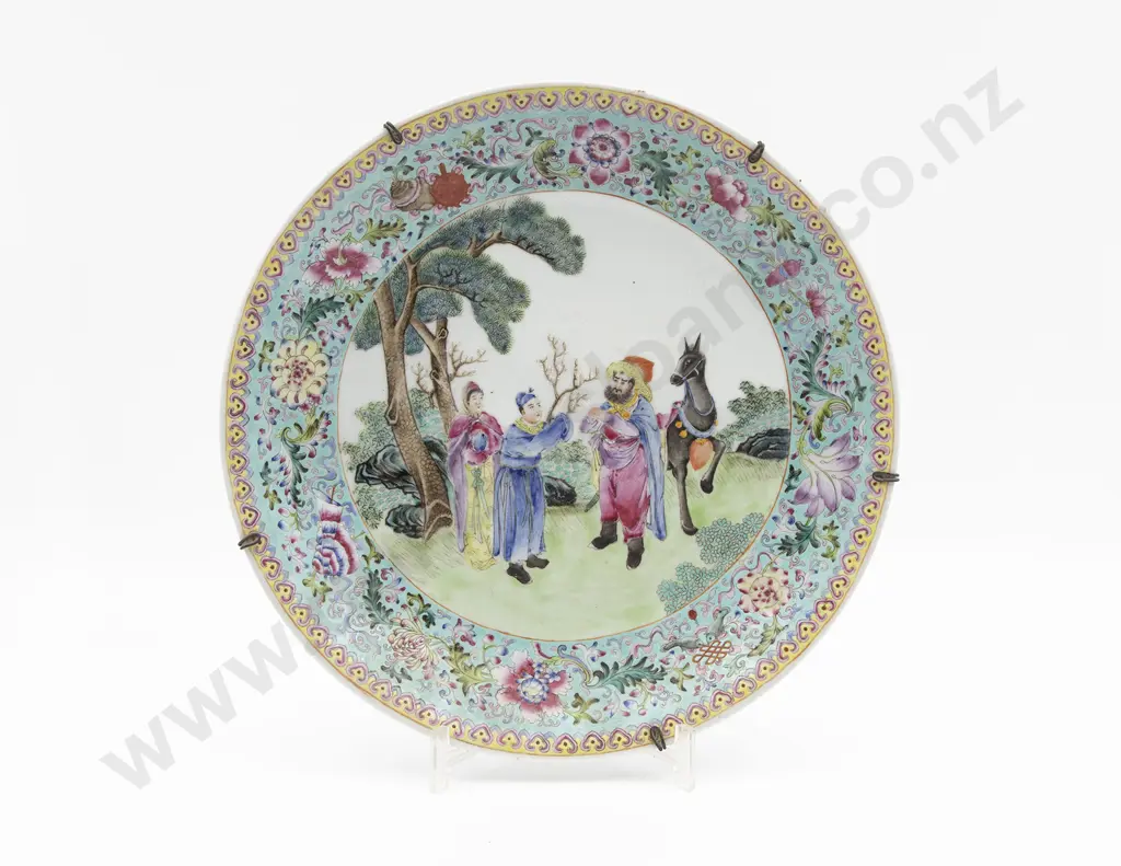 Cantonese Export Ware Famille Rose Shallow Dish Image 1++