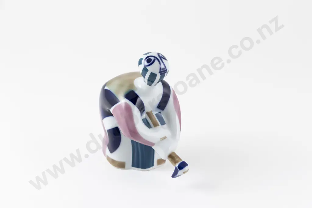 Mid-Century Spanish Constructivist Figurine by Sargadelos R. P Porcelain Image 1++