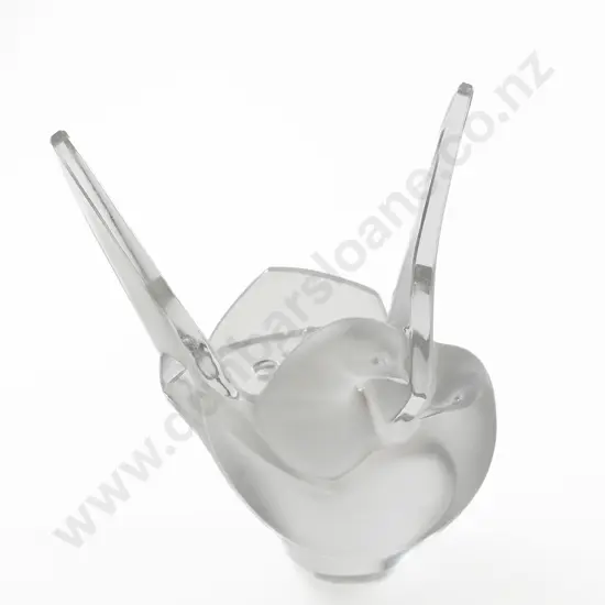 Lalique Sylvie Frosted Crystal Love Birds Vase