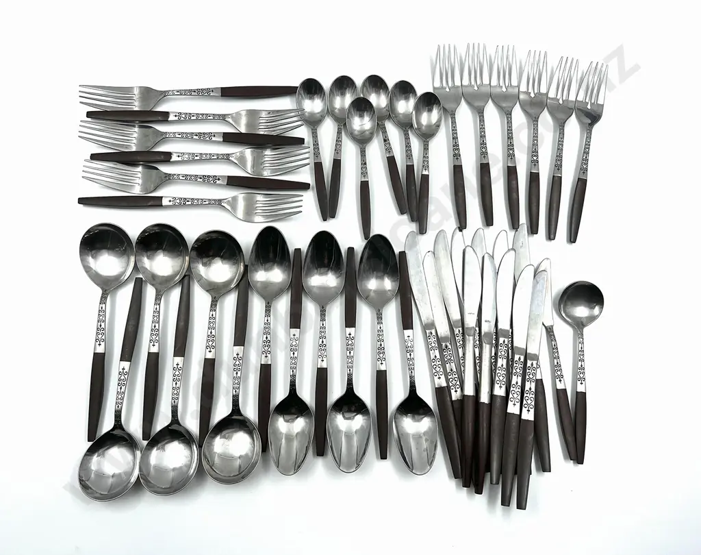Scandinavian Cutlery Set Image 1++