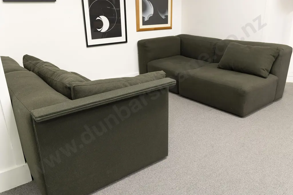 Simon and James Three Piece Lounge Suite Image 1++