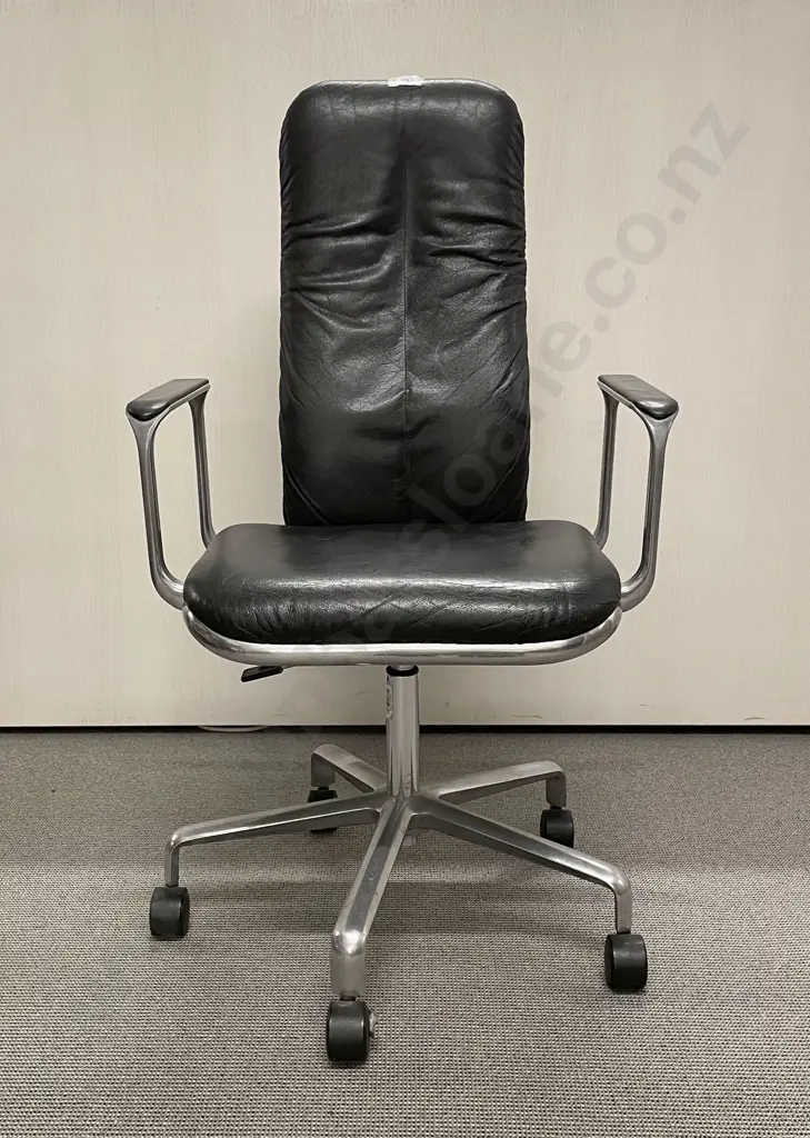Frederick Scott for Hillie Ergonomic Supporto Office Chair Image 1++