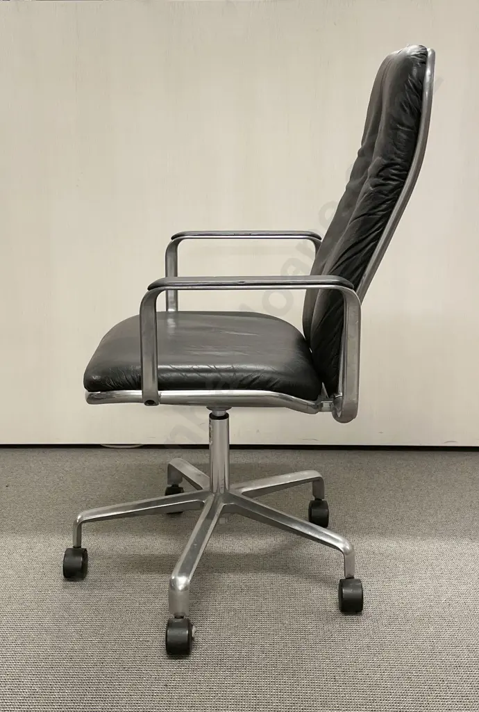 Frederick Scott for Hillie Ergonomic Supporto Office Chair Image 1++