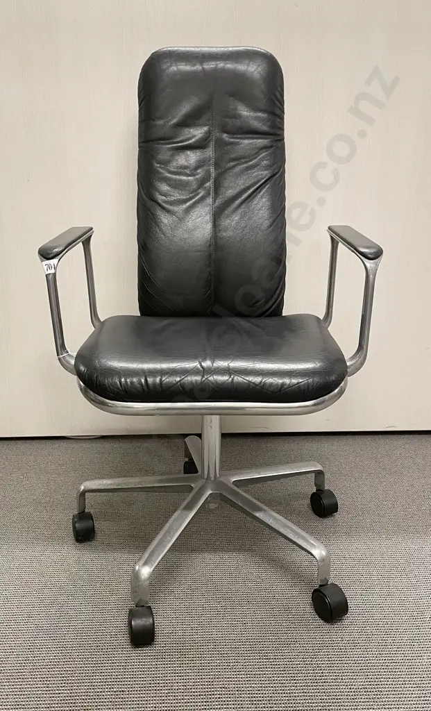 Frederick Scott for Hillie Ergonomic Supporto Office Chair Image 1++