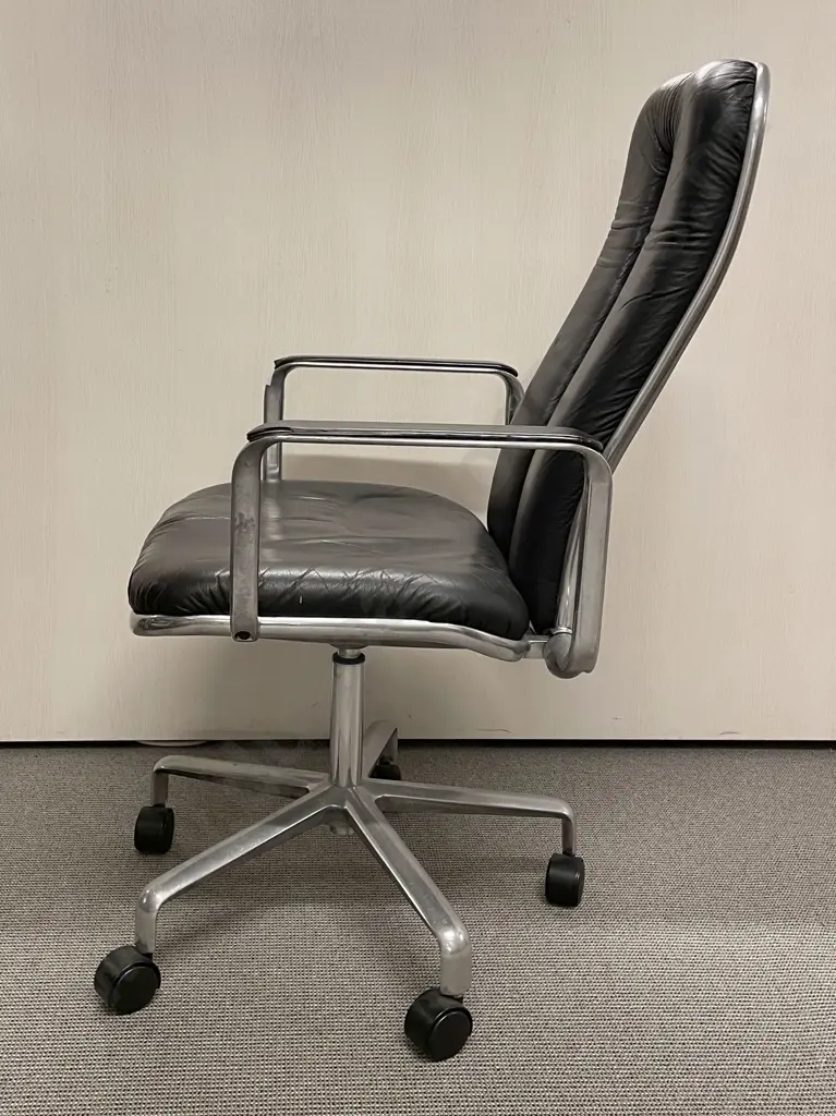 Frederick Scott for Hillie Ergonomic Supporto Office Chair Image 1++