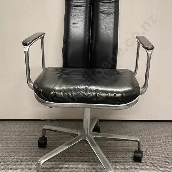 Frederick Scott for Hillie Ergonomic Supporto Office Chair