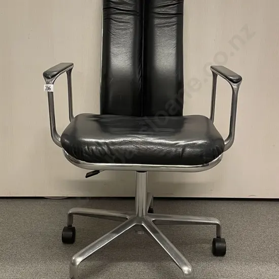 Frederick Scott for Hillie Ergonomic Supporto Office Chair