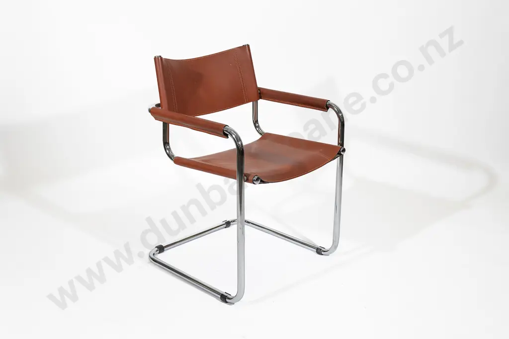 A Bauhaus Design Cantilevered Chair Image 1++