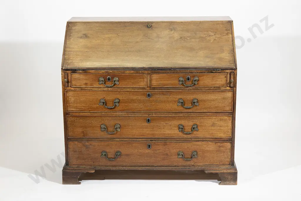 Geo III Mahogany Bureau Image 1++