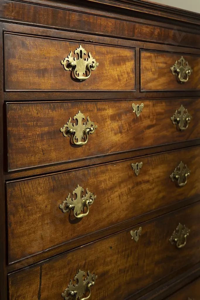 Geo III Mahogany Chest on Chest Image 1++