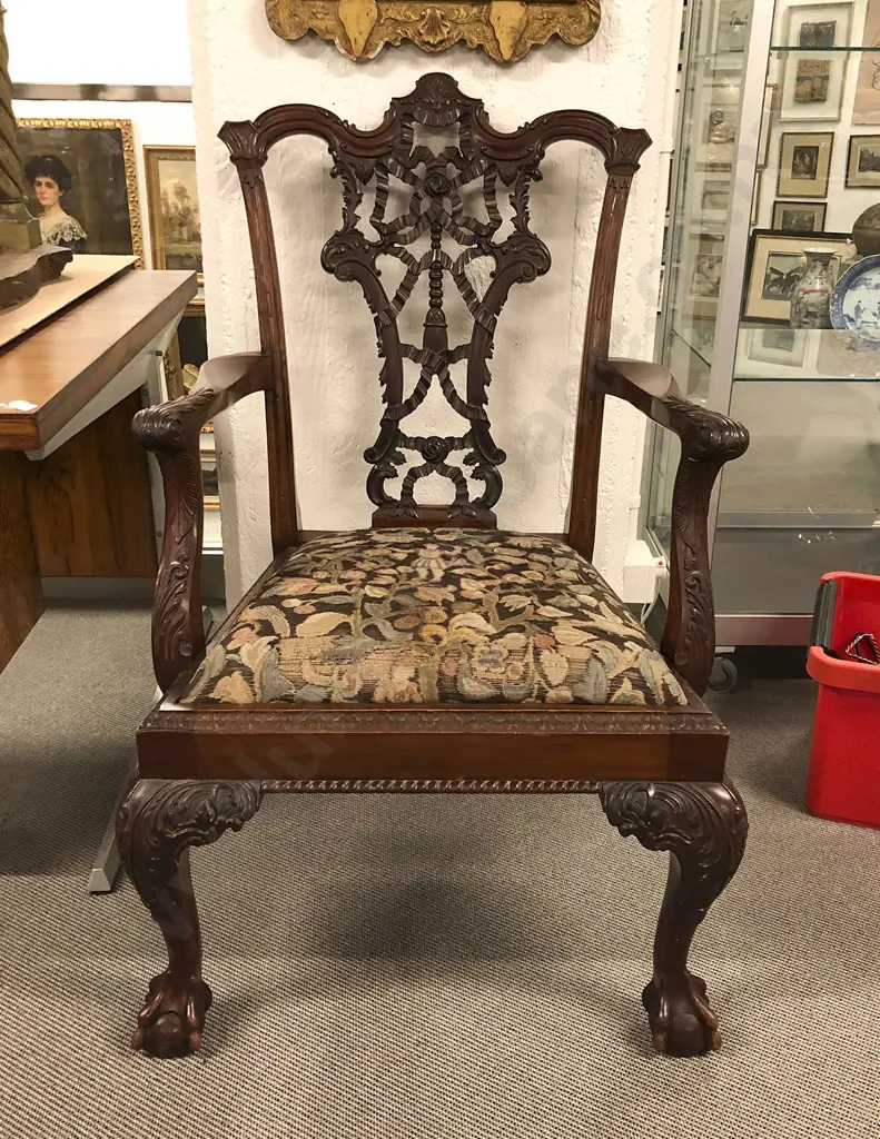 Chippendale Style Mahogany Elbow Chair Image 1++