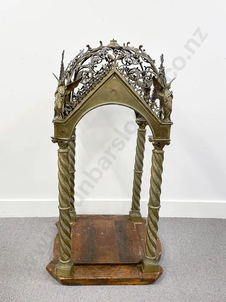 Large Vict Brass Tabernacle Stand Image 1++