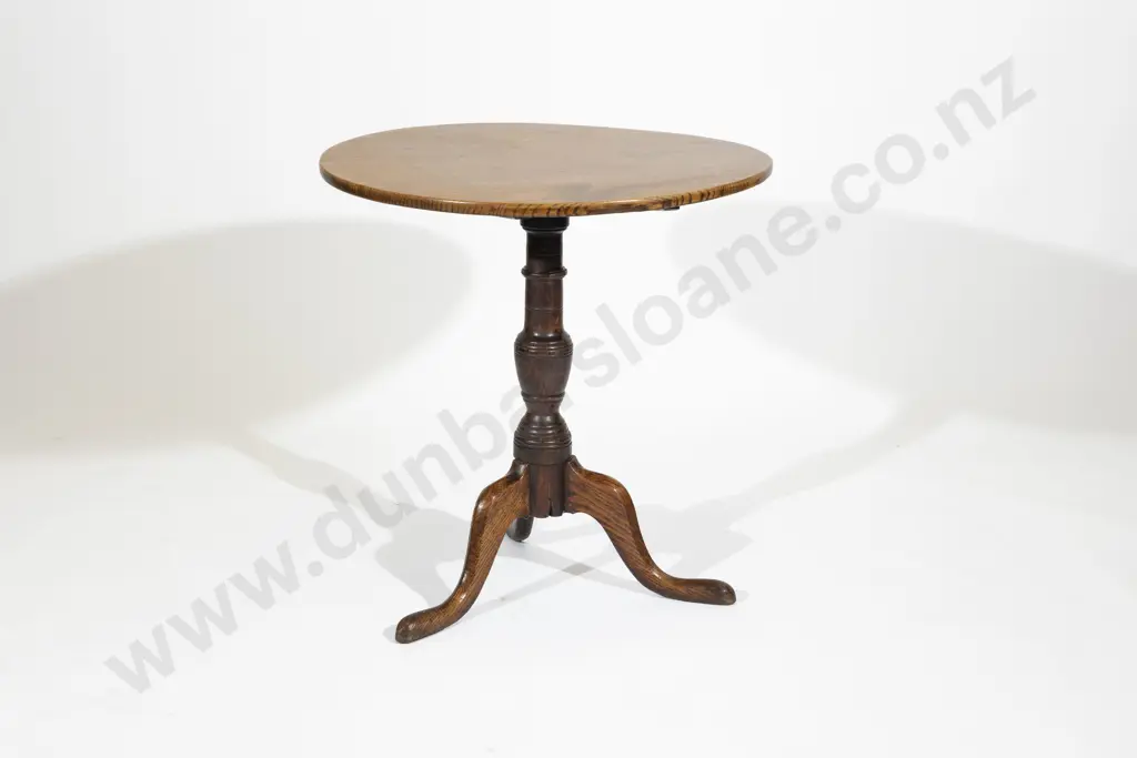 Geo III Oak Circular Snap Top Wine Table Image 1++
