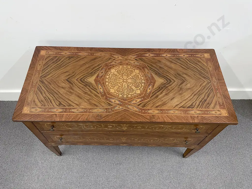 A 19th Century Italian Piedmontoise Walnut and Rosewood Marquetry Commode Image 1++