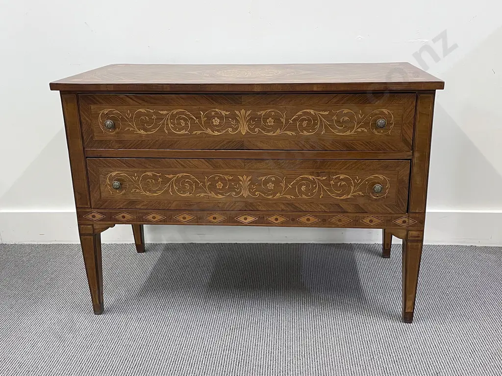 A 19th Century Italian Piedmontoise Walnut and Rosewood Marquetry Commode Image 1++