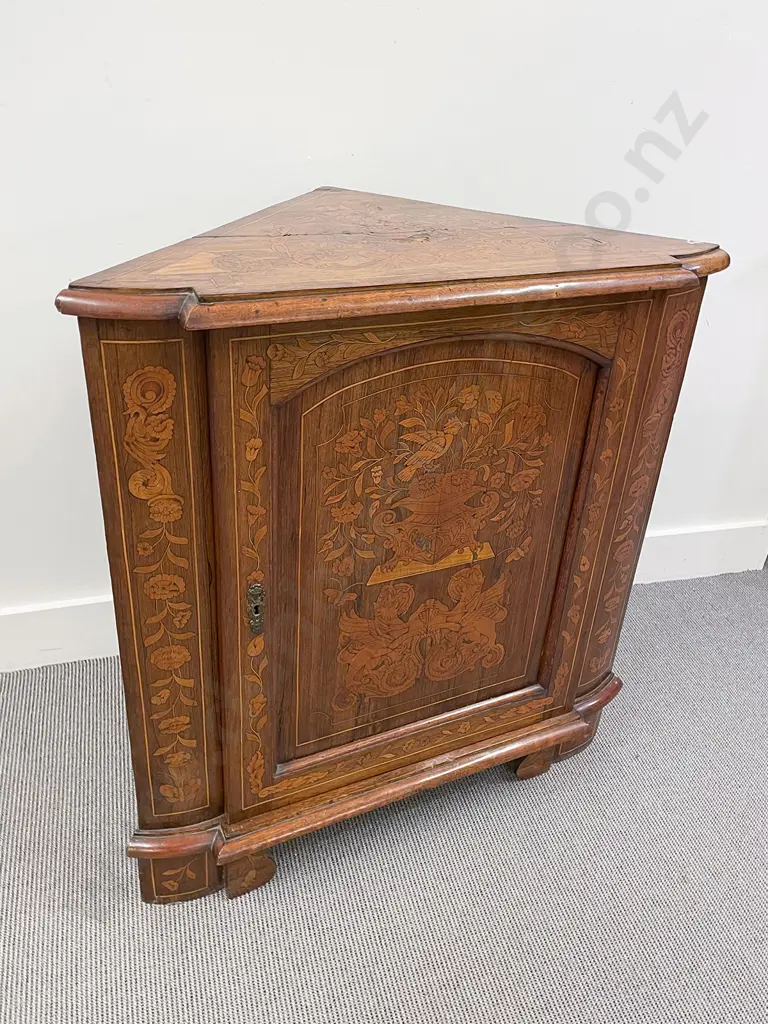 Dutch 19th Century Rosewood Marquetry Inlaid Corner Cabinet Image 1++