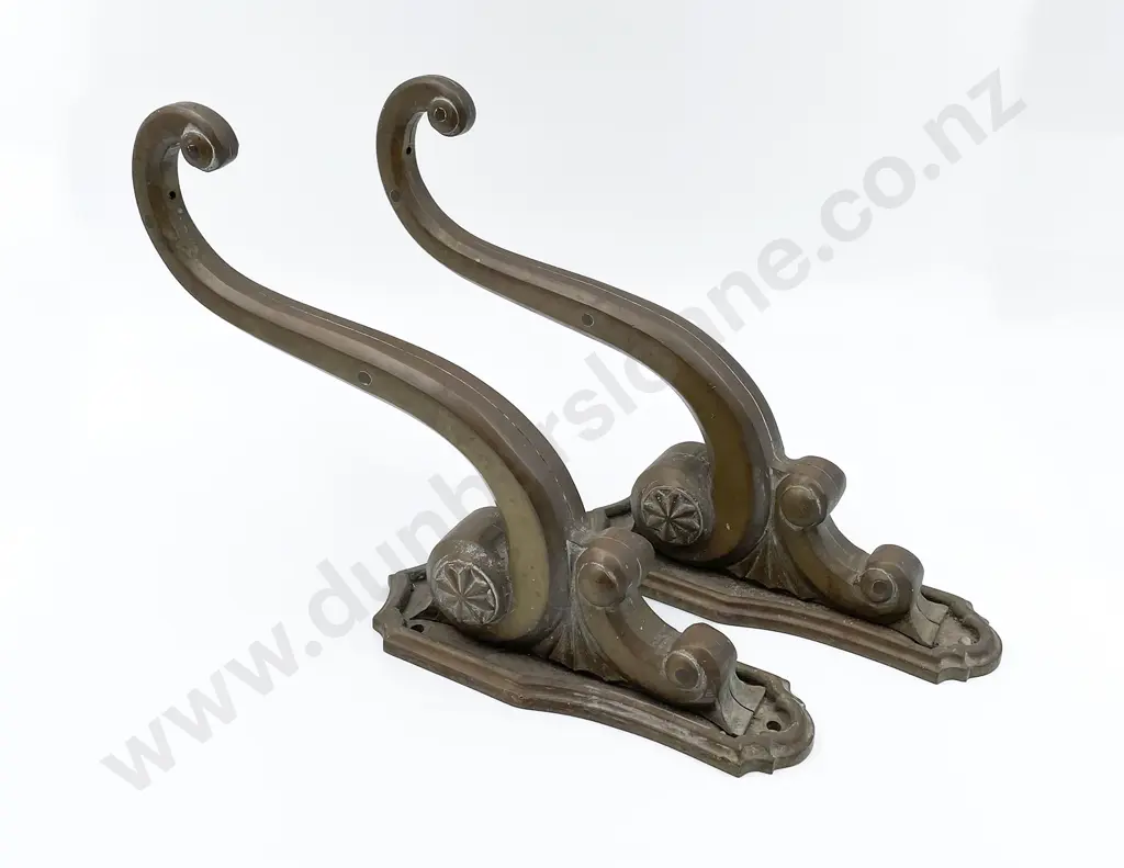 Pair Of Heavy Cast Bronze Scrolling Wall Sconces Image 1++
