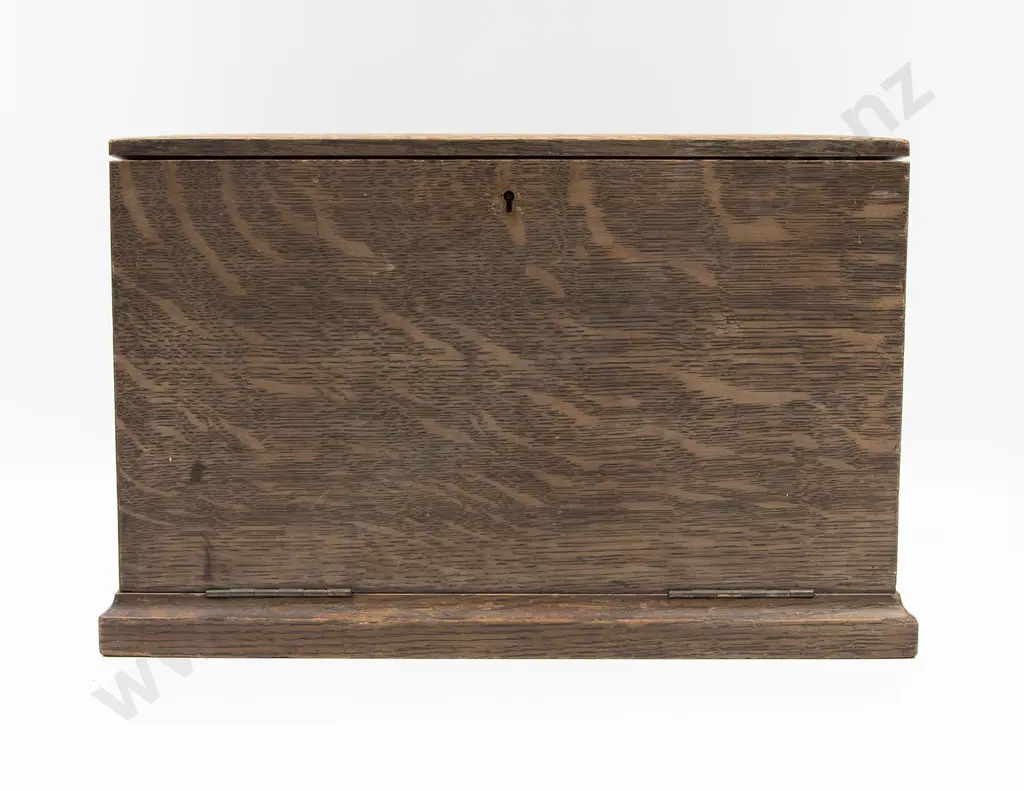 Late Vict Oak Travelling Writing Box Image 1++