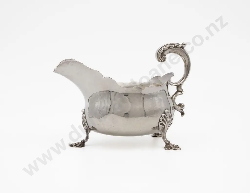 Vict S/S Gravy Boat Image 1++