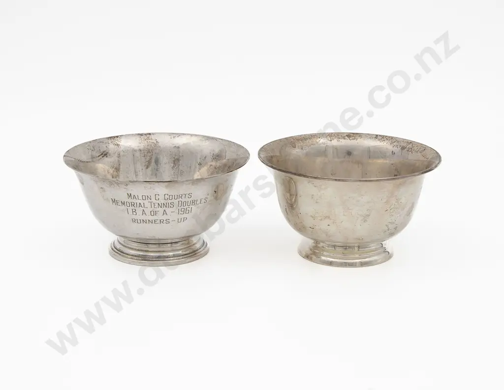 Two S/S Footed Circular Sugar Bowls Image 1++
