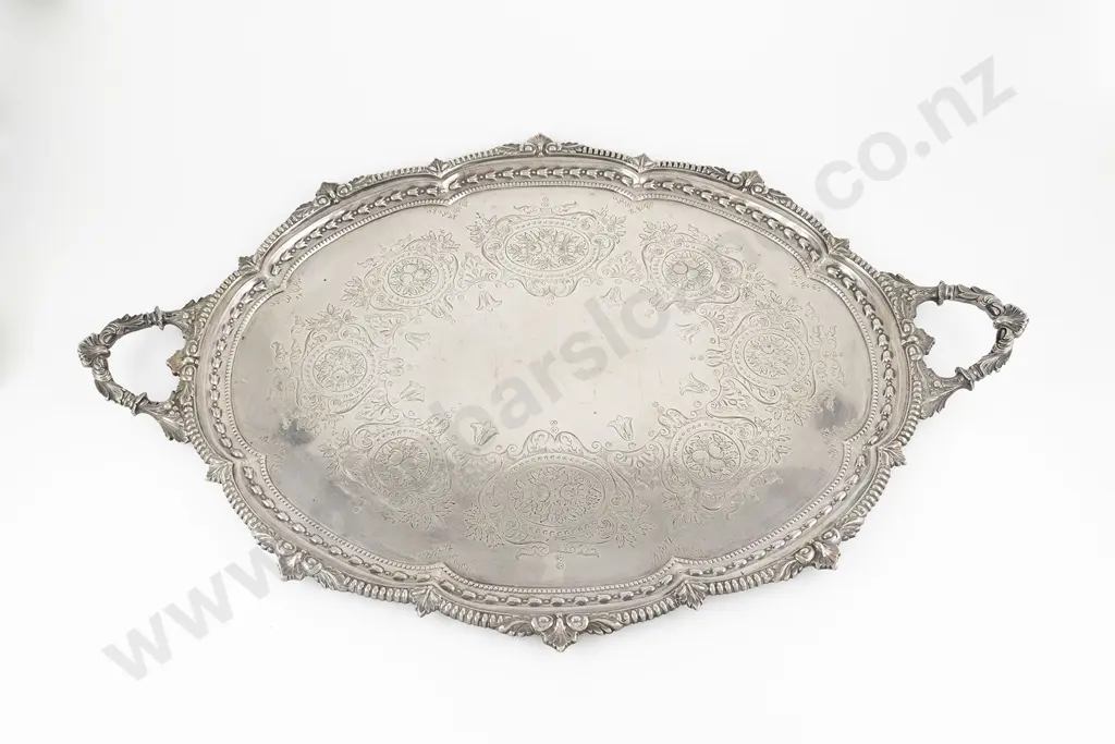 Fine Quality Edw VII S/S Oval Two Handled Banquet Tray Image 1++