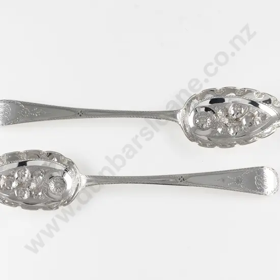 Pair Geo III S/S Berry Spoons