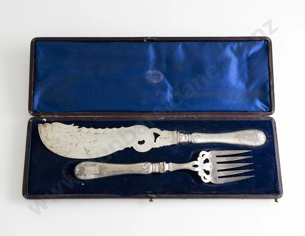 Late Vict Cased Set Of S/Plate Fish Servers Image 1++