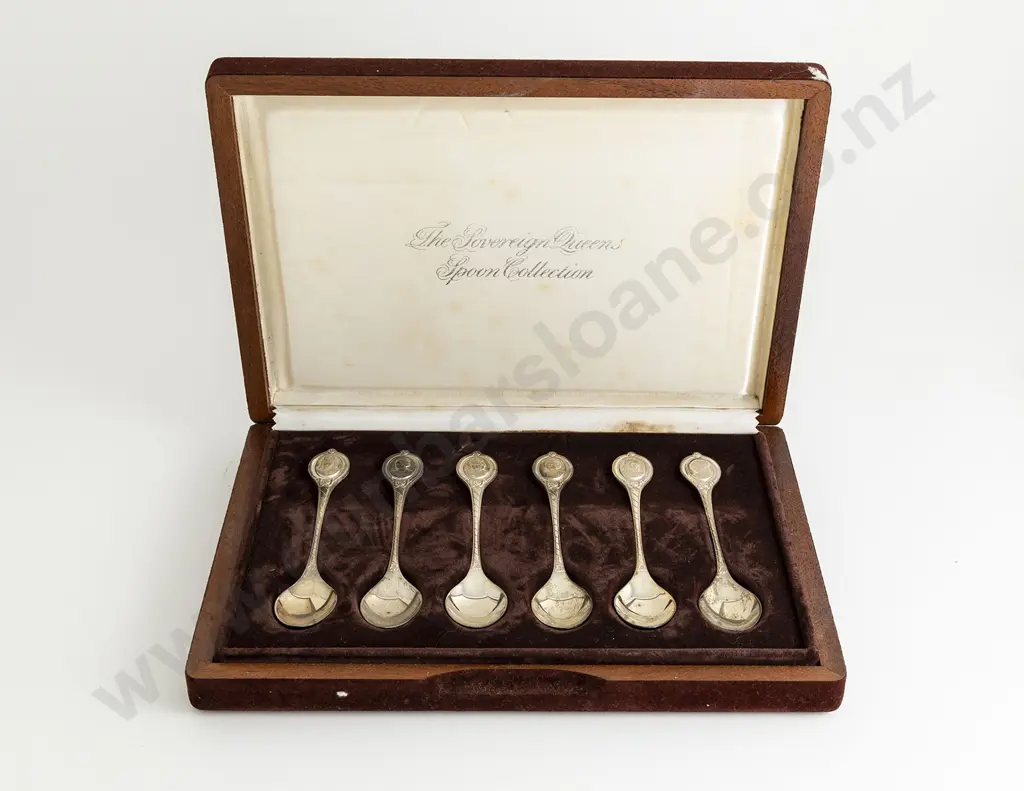 Cased Set Of Six S/S Sovereign Queens Spoons Collection Image 1++