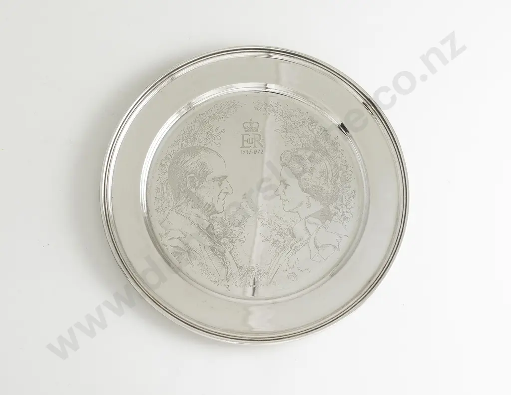 QEII S/S Commemorative Silver Wedding Plate Image 1++
