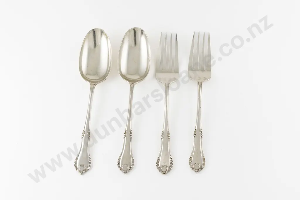 Pair Of QEII S/S Serving Forks & Pair Matching Serving Spoons Image 1++