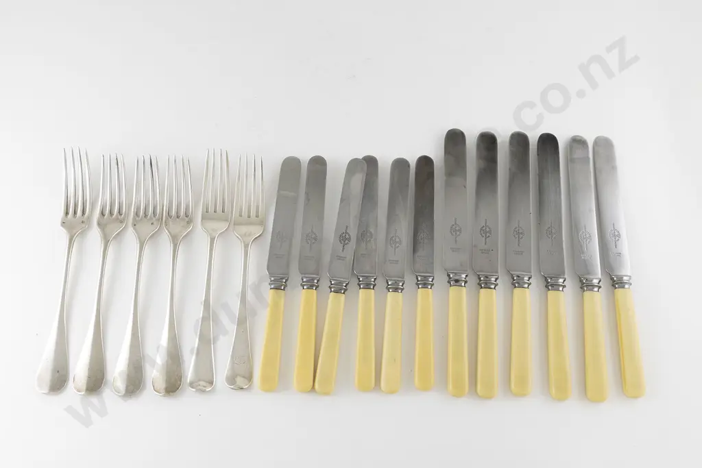 Composed Set Of Six Table Forks Image 1++