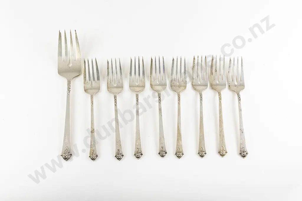 Set Of Nine American Royal Crest Castle Rose Pattern S/S Dessert Forks Image 1++