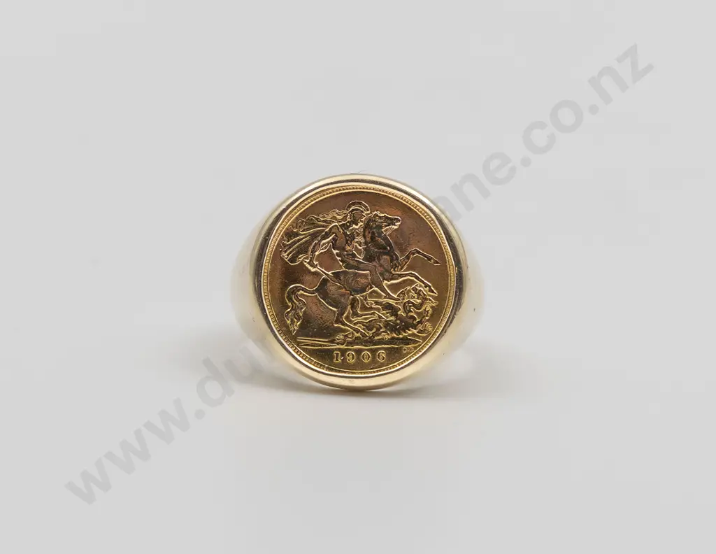 9ct Mounted 1906 Half Sovereign Ring Image 1++
