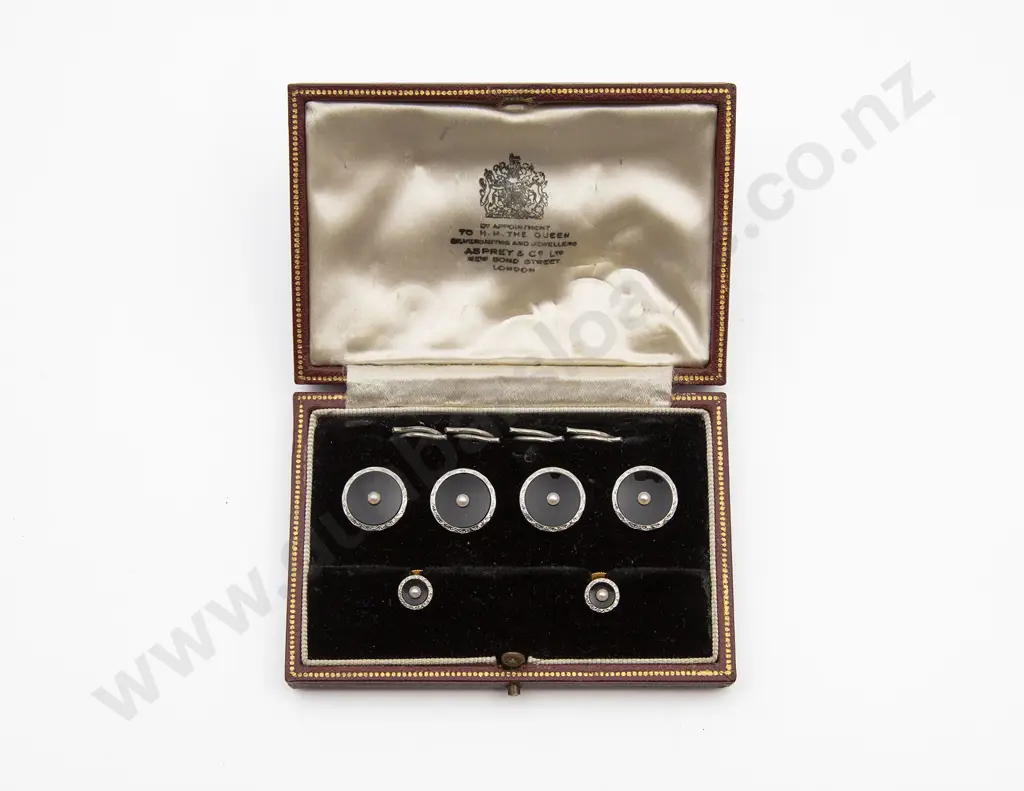 Asprey 18ct and Platinum Gents Shirt Buttons and Studs Image 1++