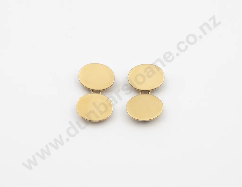 Pair 18ct Plain Oval Panel Cuff Links Image 1++