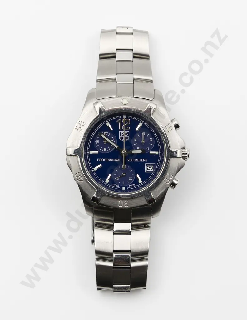 Tag Heuer Professional 200 Meters Aquaracer Quartz Chronograph Gents Wrist Watch Image 1++
