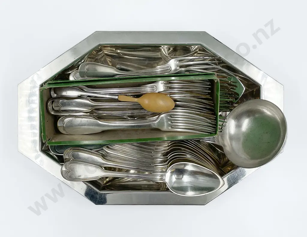 Assorted S/P Cutlery & Four S/P Serving Dishes Image 1++